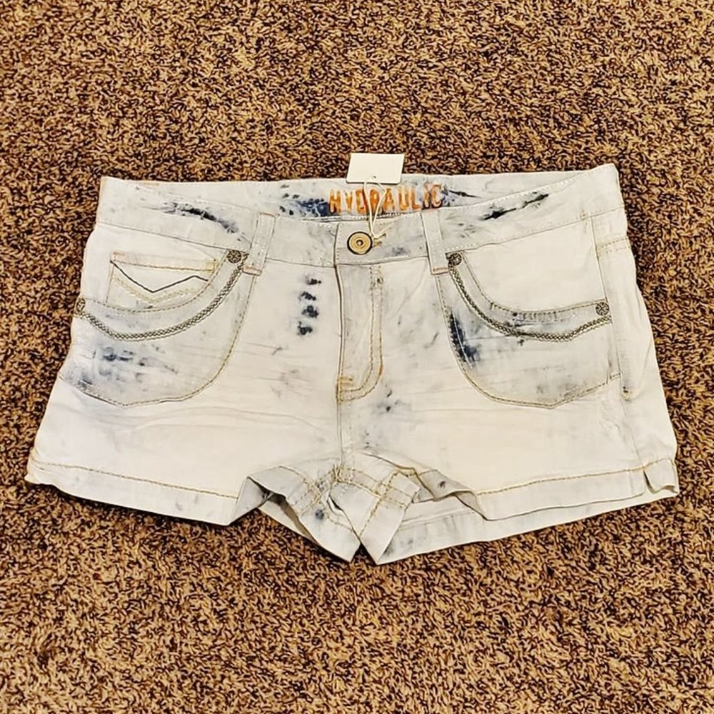 (SOLD) NWT Hydraulic Acid Wash Tie Dye Shorts sz 17/18 Juniors/16 Women Orig$50